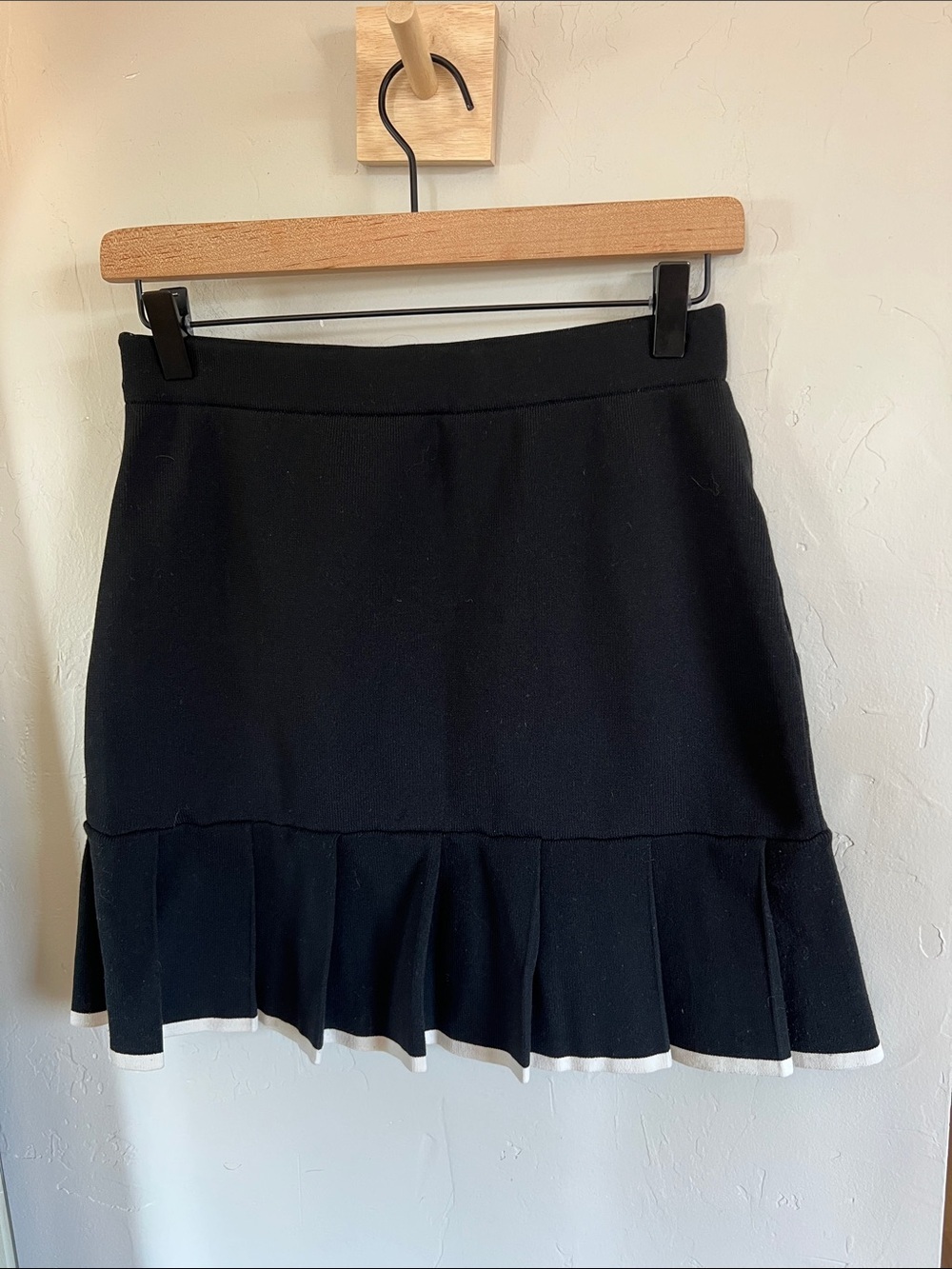 Sincerely Jules Black Mini Skirt with White Trim - Picture 1 of 4